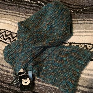 Gorgeous eternity scarf